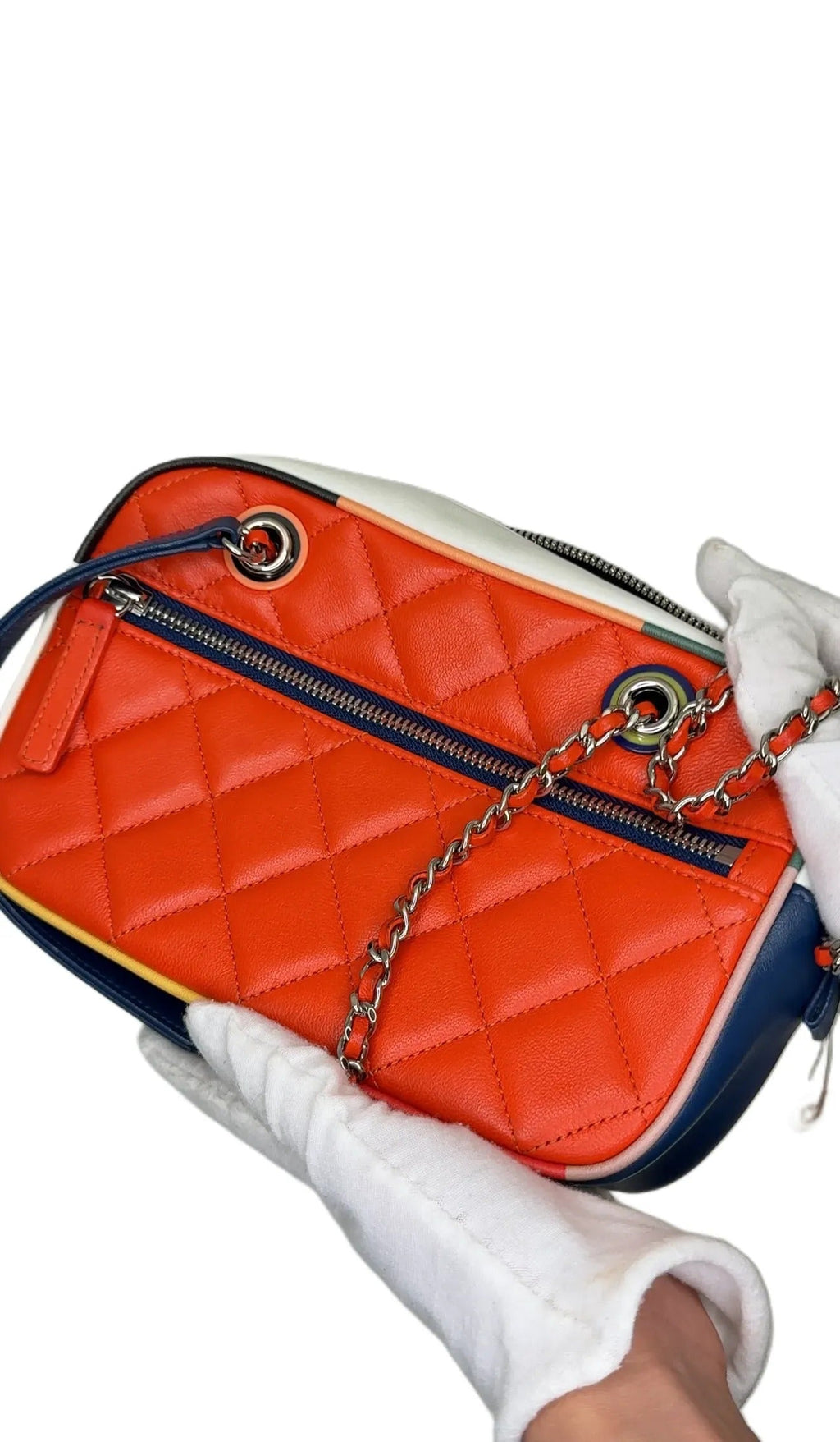 Cuba Camera Bag Quilted Lambskin Small B8-41