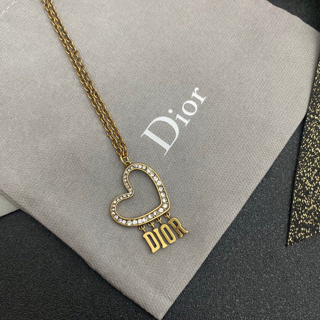 EN - Lux Necklace DIR002