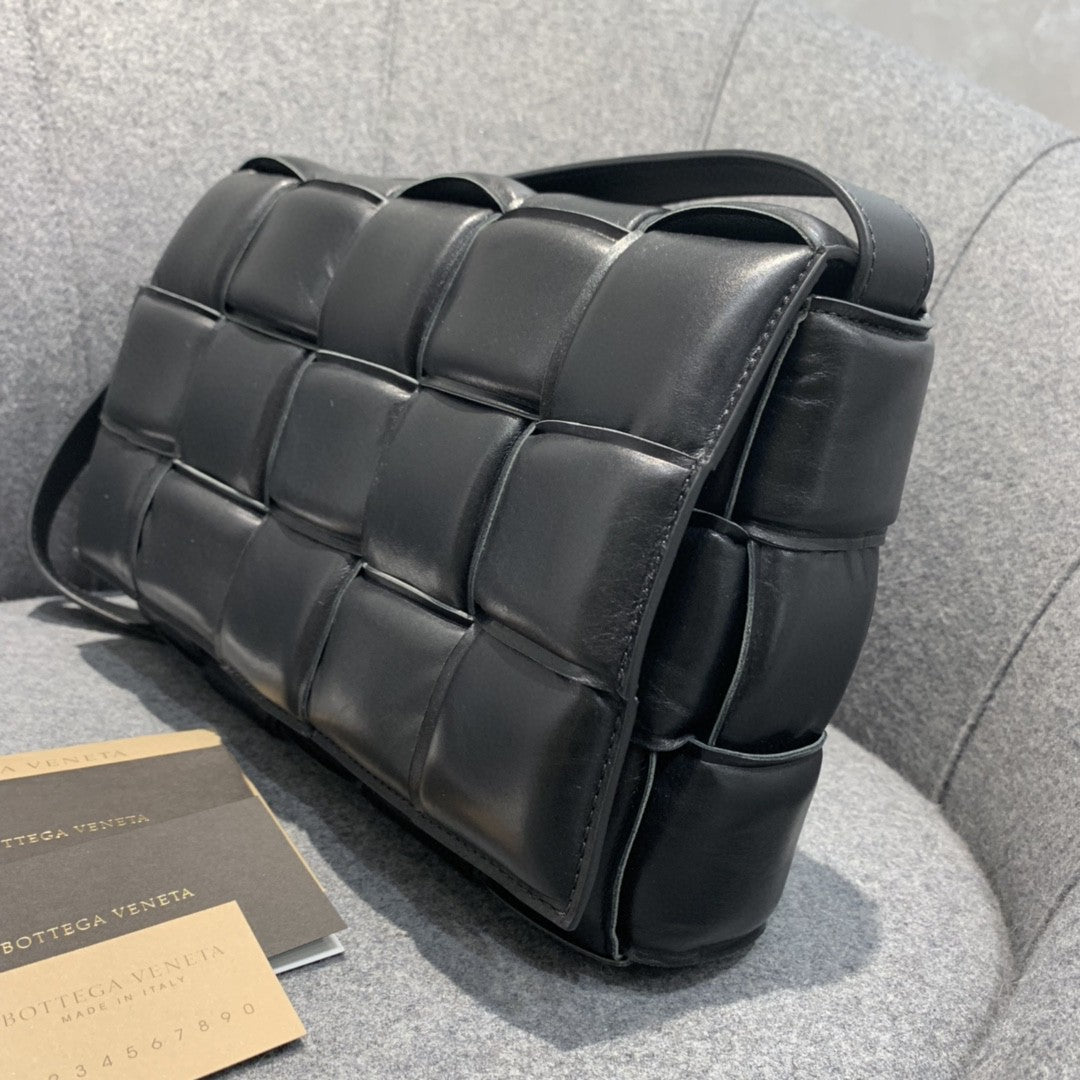 GLAMI Padded Cassette Bag For Women 10.2in/26cm In Black 591970VCQR18425