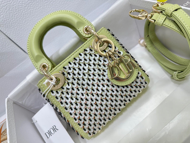 ELE - Dir Bags - 1426