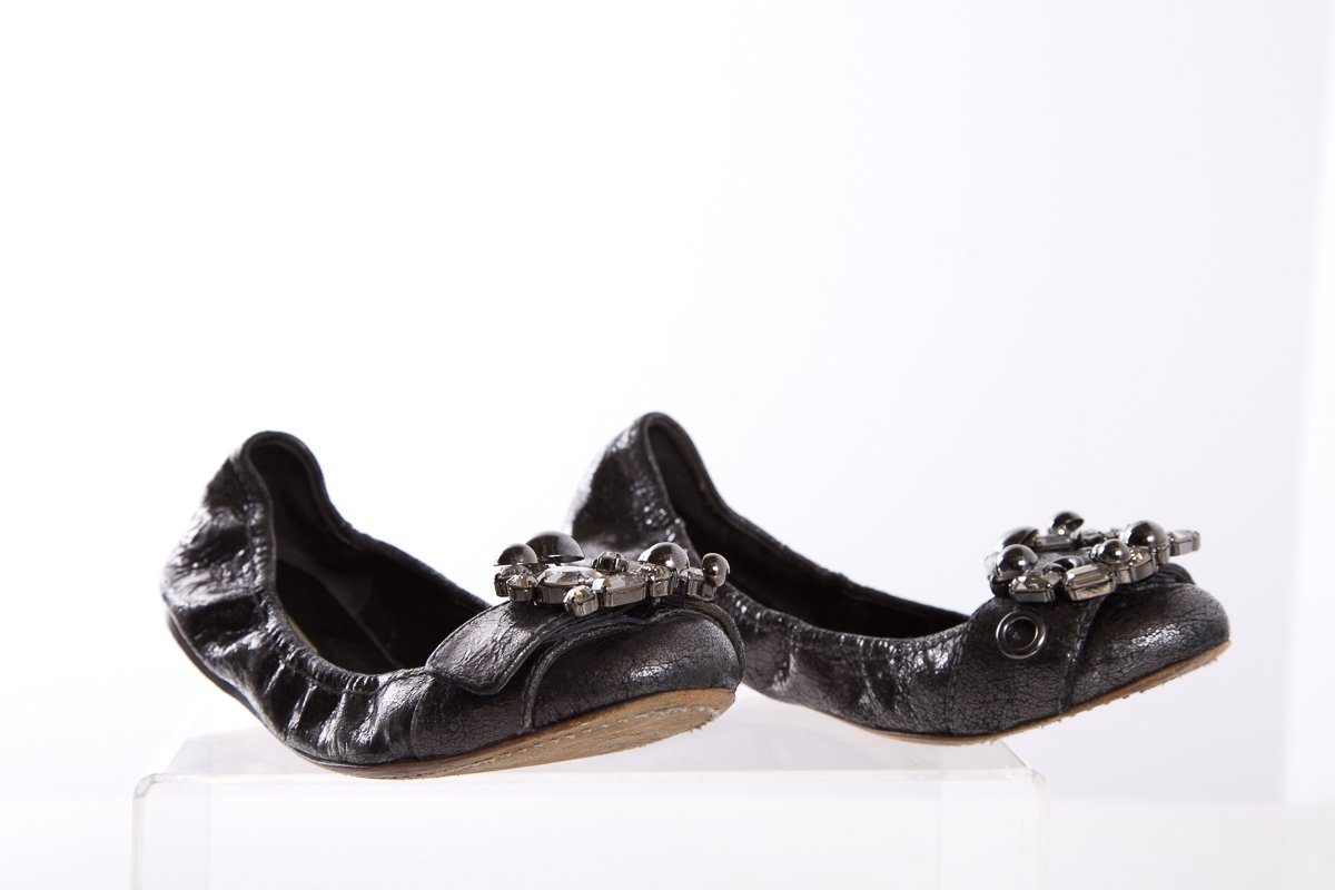 Miu Miu Metallic Grey Leather Crystal Embellishments Ballet Flats SZ 38.5