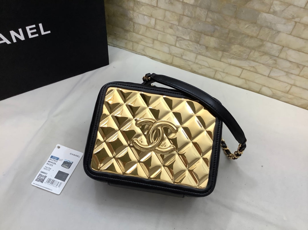 CHLVanity Case Black With Gold Metal For Women, Women’s Handbags, Shoulder And Crossbody Bags 7.2in/19cm AS2900