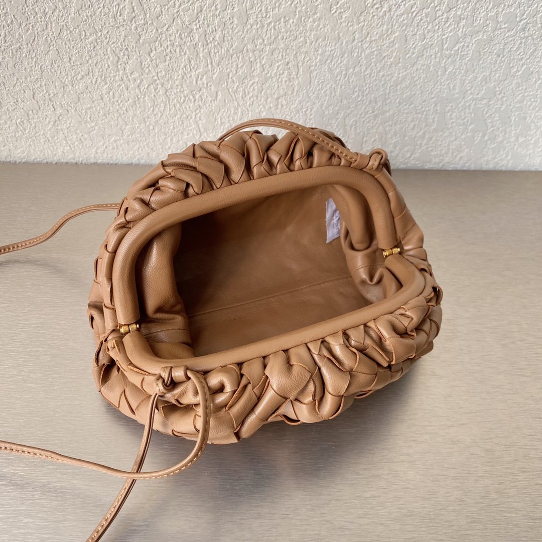 GLAMI Mini Pouch Caramel, For Women, Bags 8.6in/22cm 585852VCPP19850