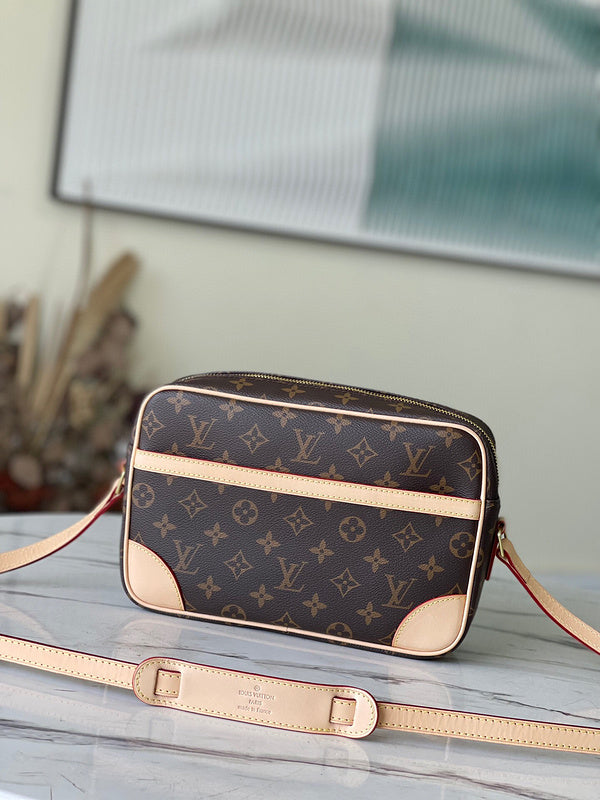 Fashion Lu-Vi bags - 5073