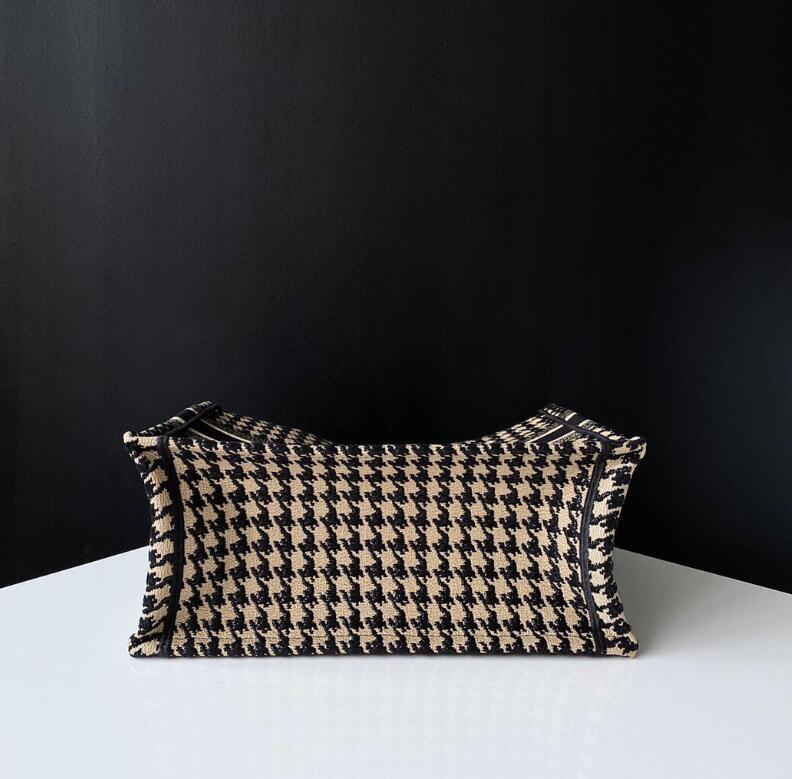 SAMCC - DOR Bags - 636