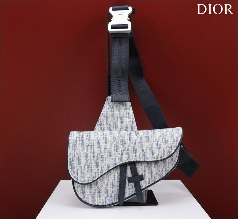 ELE - Dir Bags - 2013