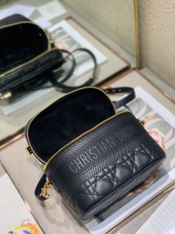 ELE - Dir Bags - 1940