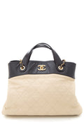 Chanel Black & Cream Mix hopping Handbag