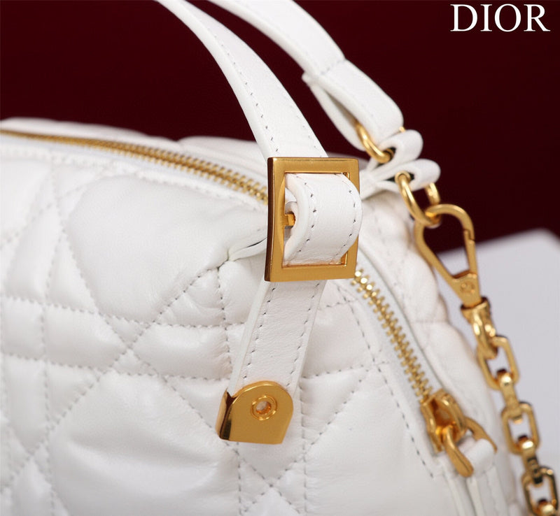 ELE - Dir Bags - 1708