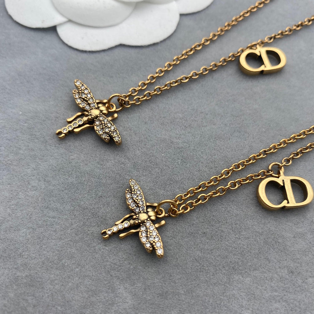 EN - Lux Necklace DIR010