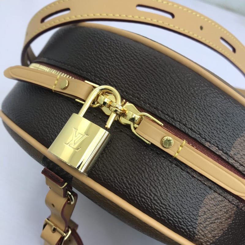LOV2 Bags - Luxurious Bags  1991
