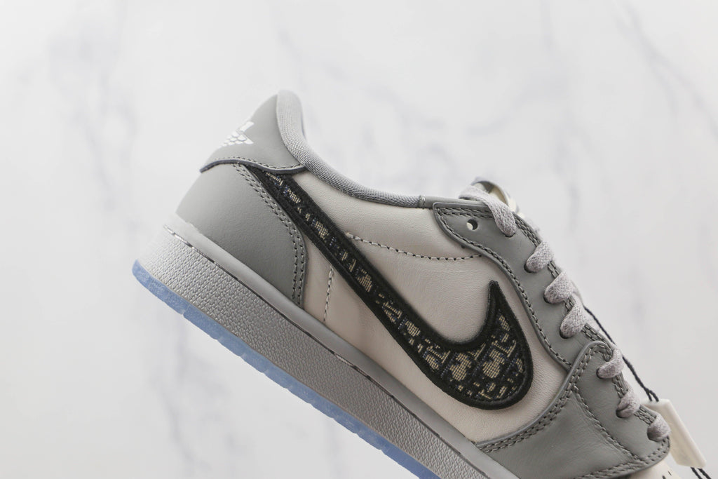 Designer GLAMIor x Air Jordan 1 CN8608-002