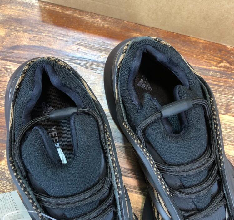 SAMC - YZO Sneakers - 280