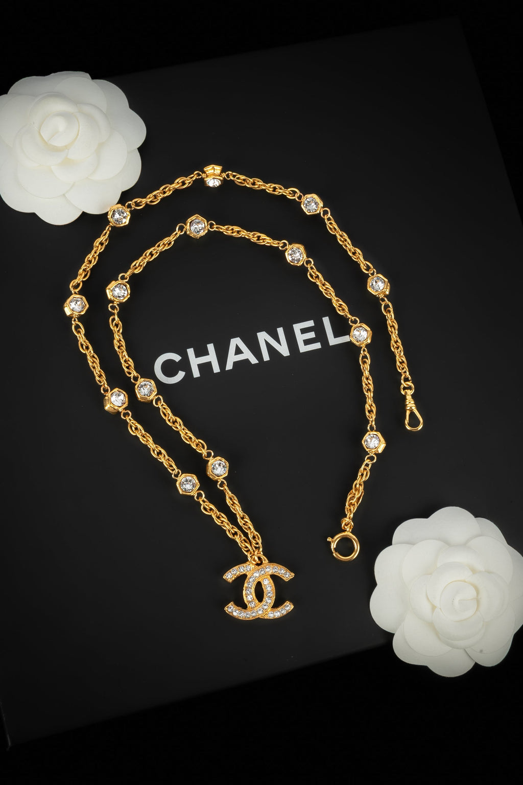 Collier cc Chanel