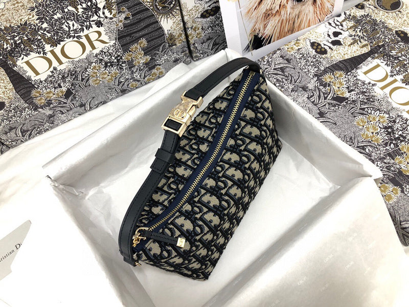 ELE - Dir Bags - 1783