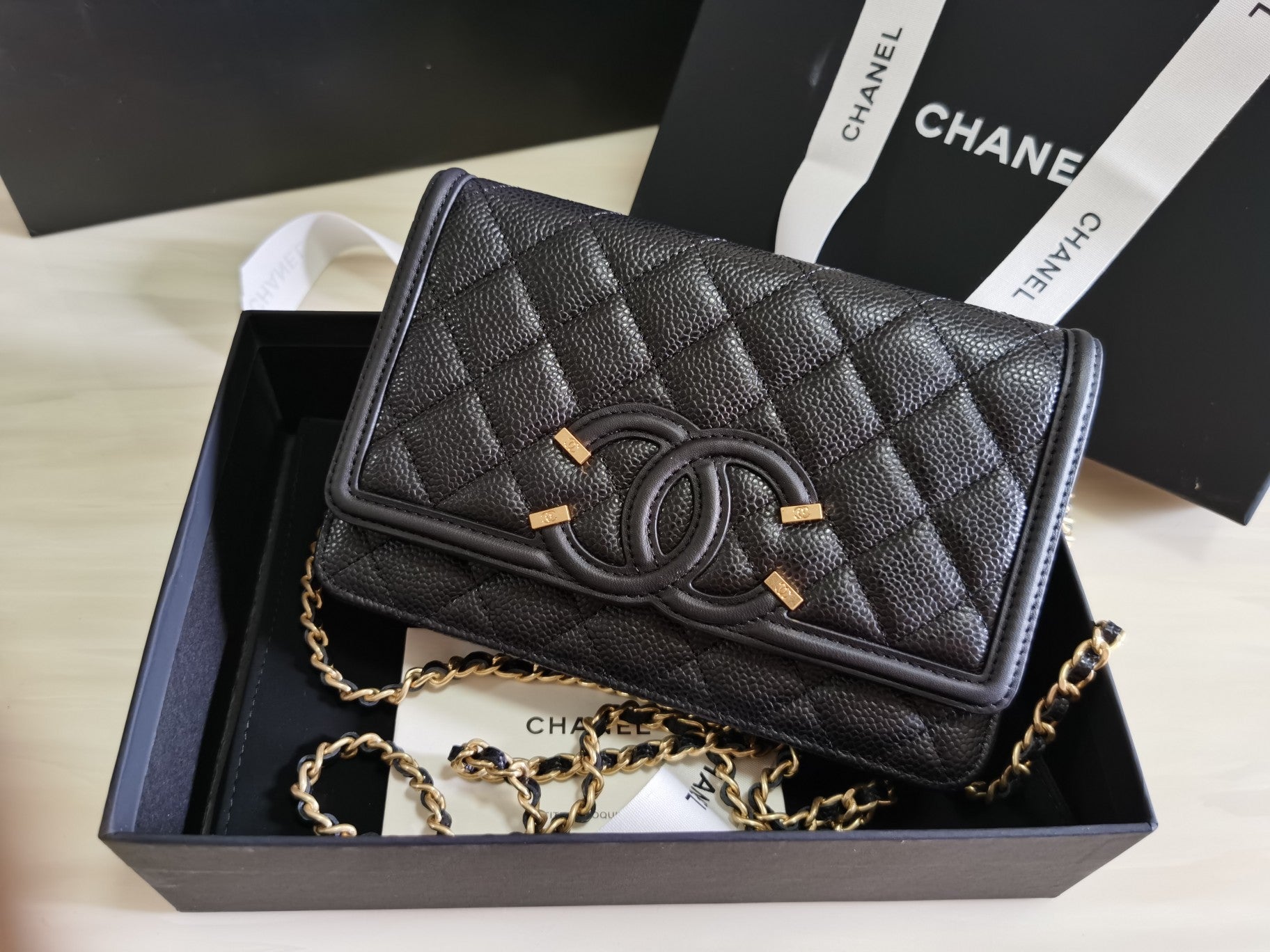CHL CO-CO Woc Crossbody Bag 20cm Black