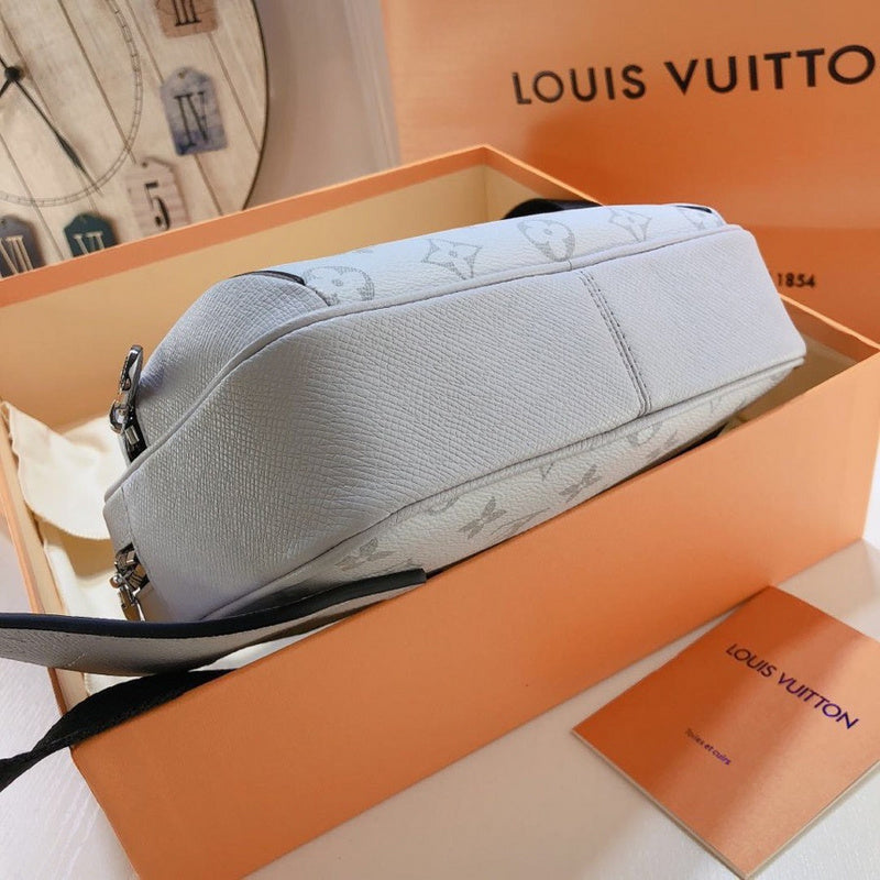 LOV2 Bags - Luxurious Bags  2013