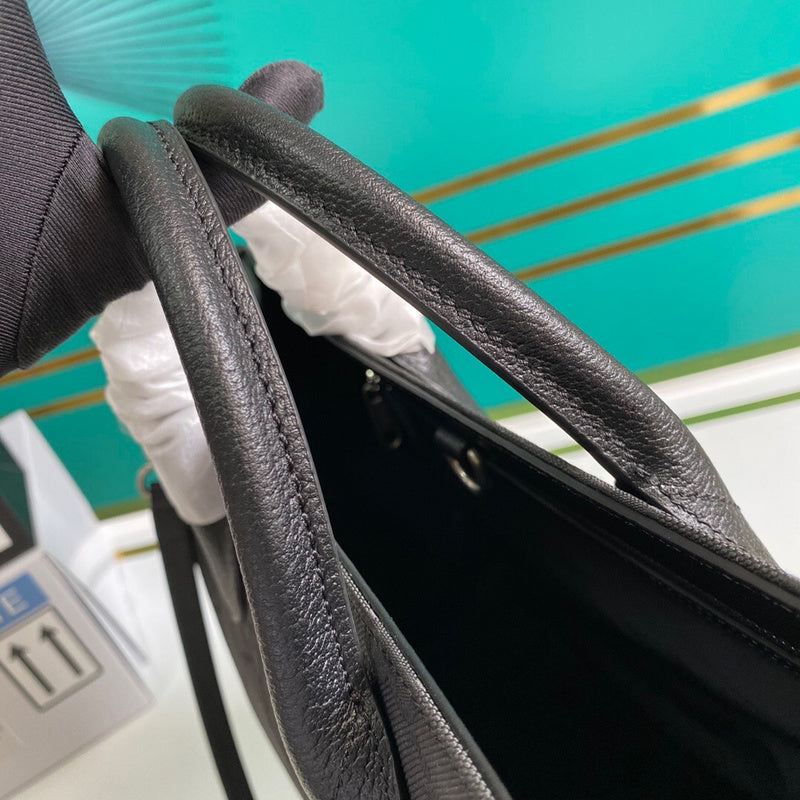 Glami-i - Guki Men Bags - 210