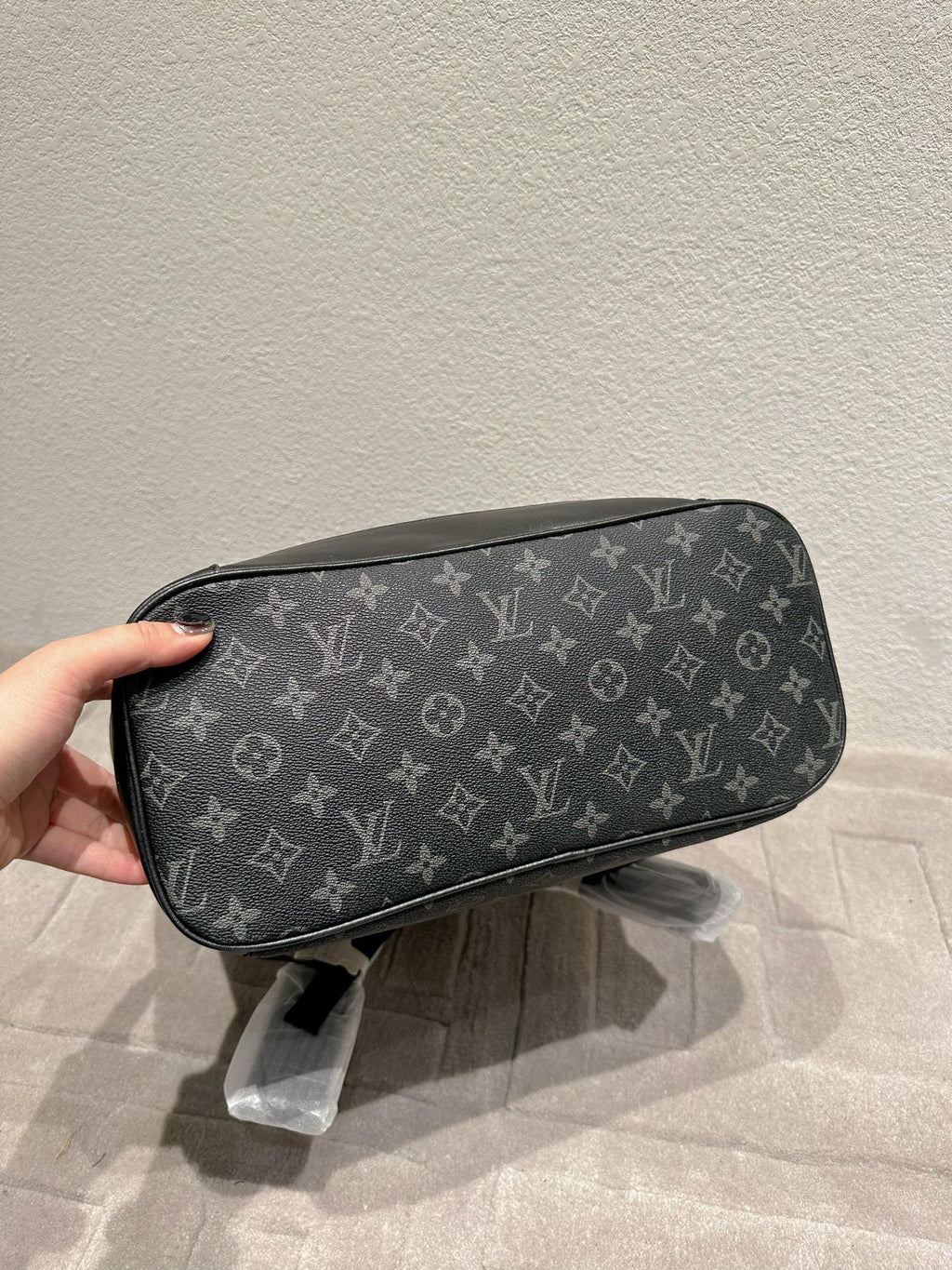 EN - New Arrival Bags LUV 664