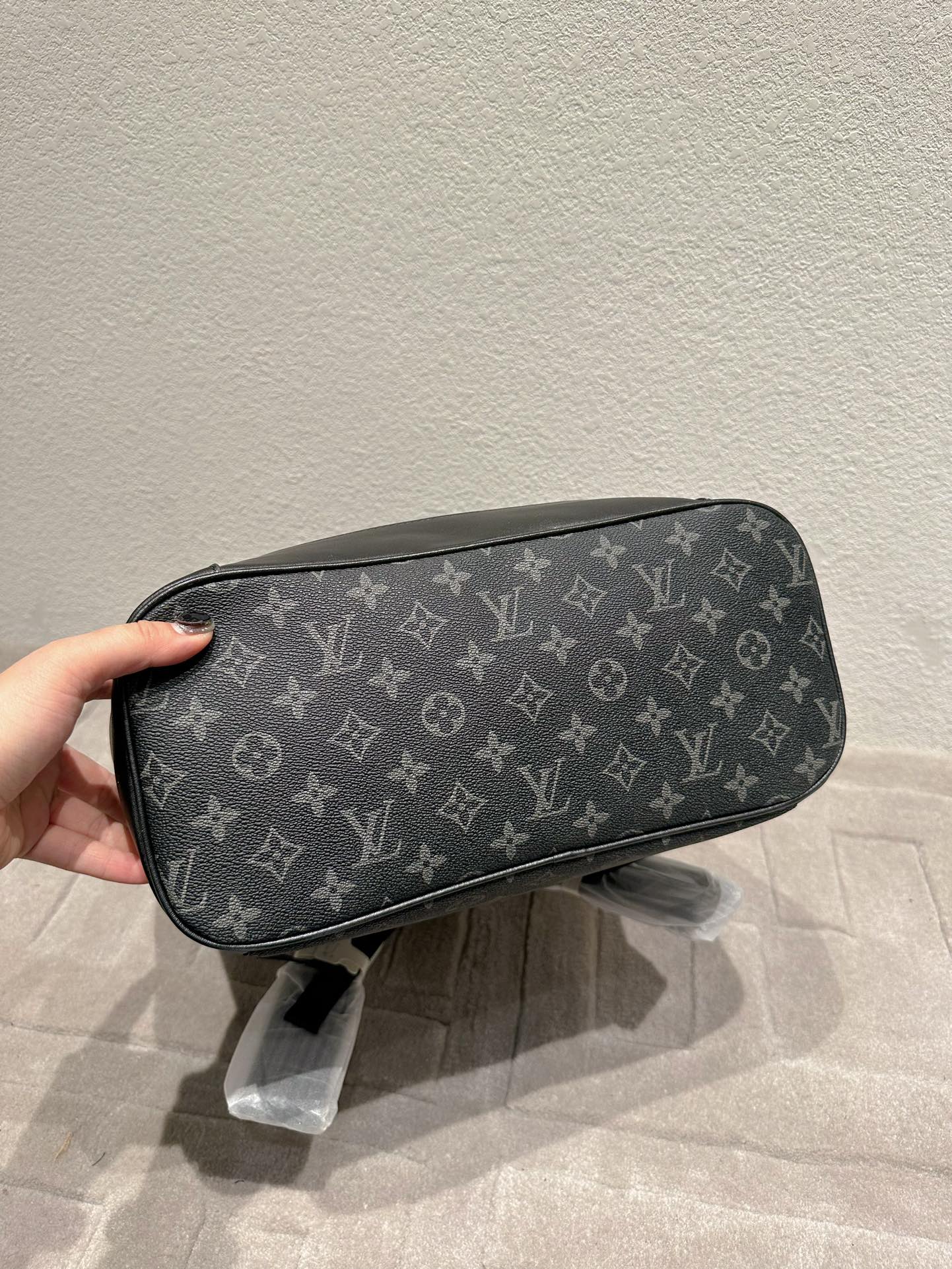 EN - New Arrival Bags LUV 664