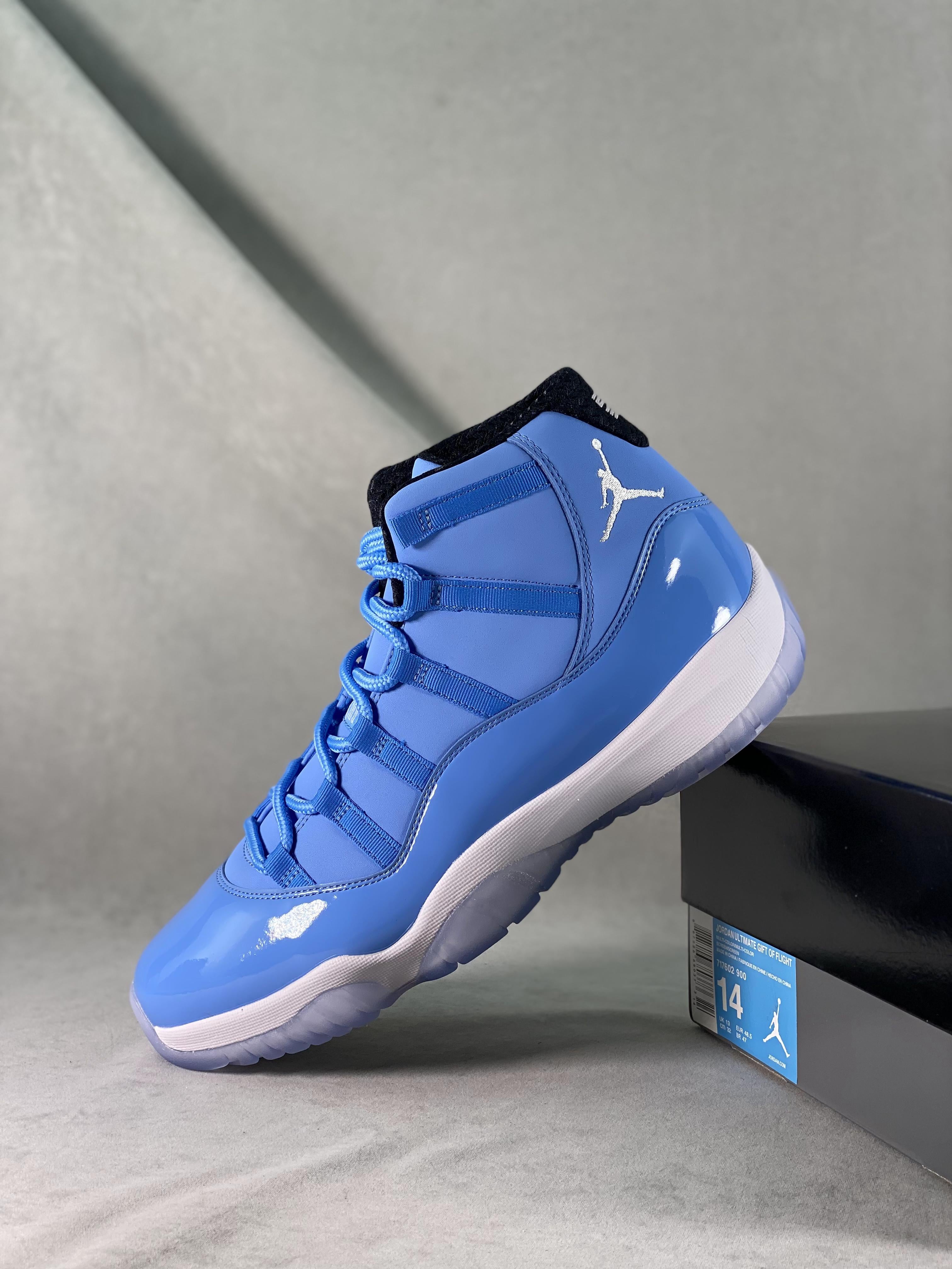 Designer Air Jordan ÃƒÂ¢Ã¢â€šÂ¬Ã…â€œUltimate Gift of GlamIightÃƒÂ¢Ã¢â€šÂ¬Ã‚Â Pack 717602-900
