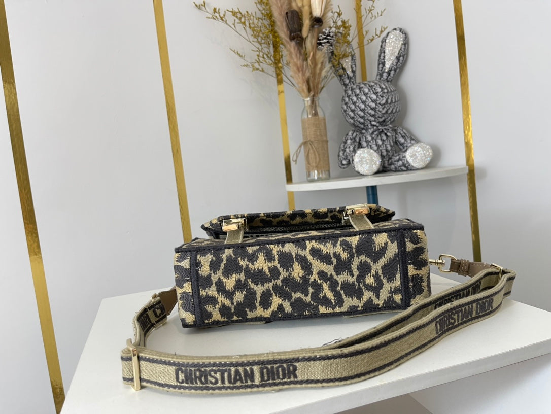 EN - New Lux Bags DIR 335