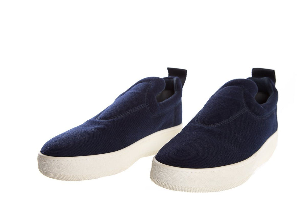CÃƒÆ’Ã‚Â©line Navy pull on Sneakers SZ 39
