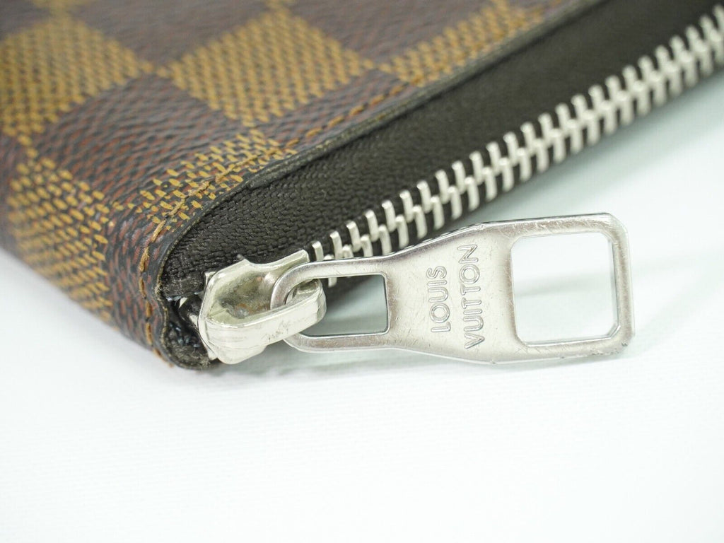 Louis Vuitton Zippy  Canvas Wallet