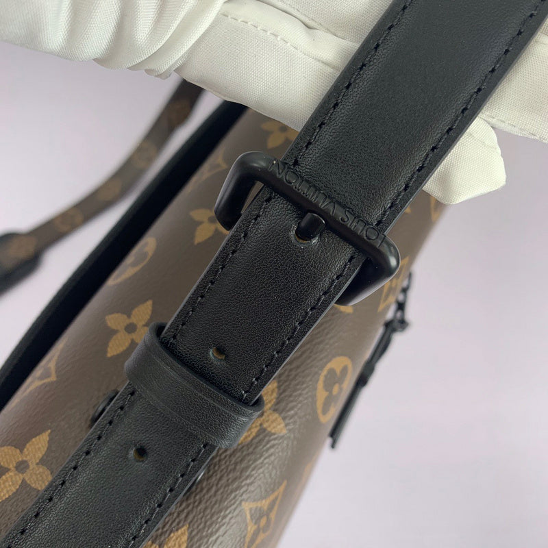 LOV2 Bags - Luxurious Bags  1802