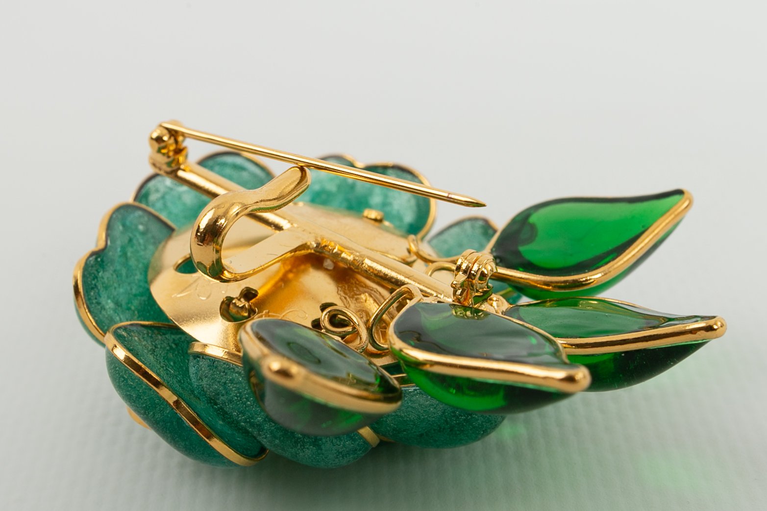 Broche camÃƒÆ’Ã‚Â©lia Augustine