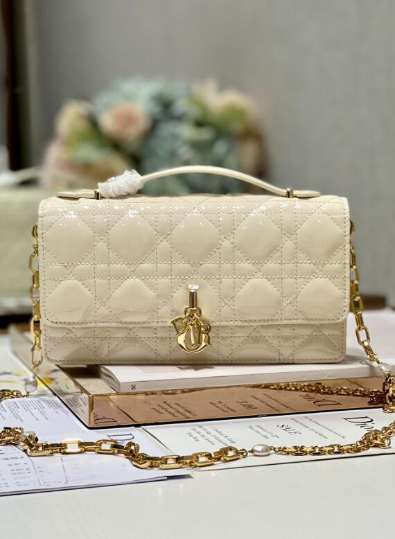 SAMCC - DOR Bags - 090