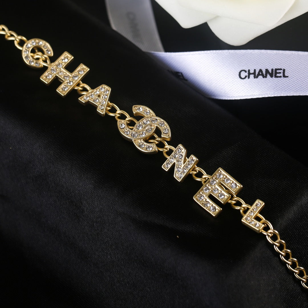 EN - Lux Necklace CHL011