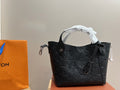 EN - Luxury Bags LUV 754
