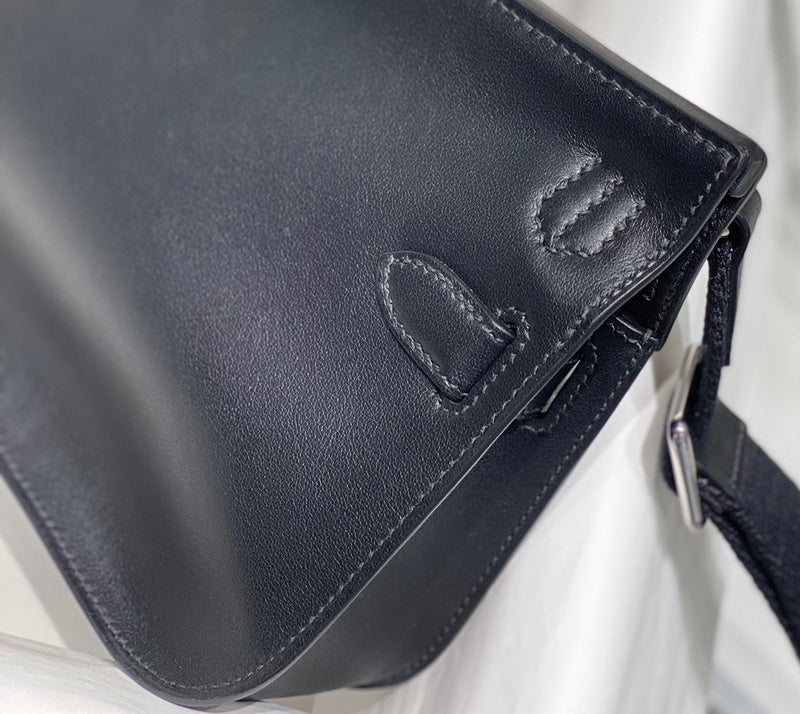 ELE - HMS Bags - 048