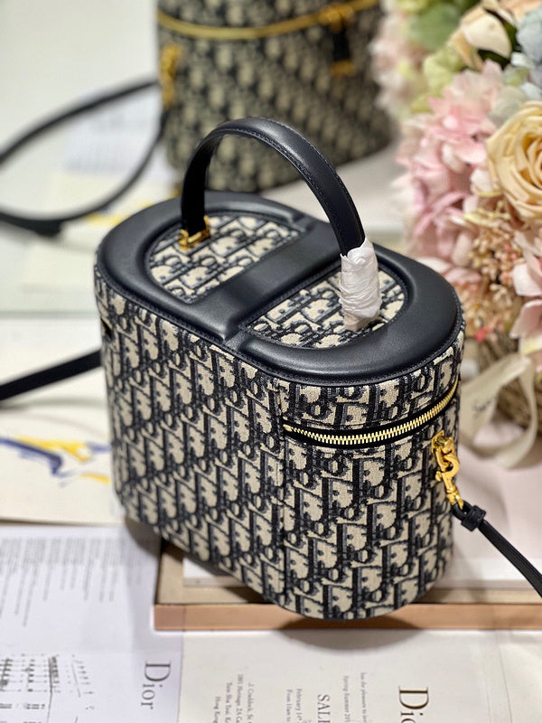 ELE - Dir Bags - 598