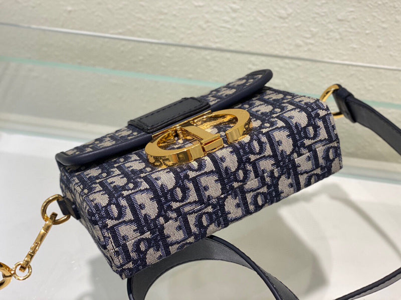 ELE - Dir Bags - 1156