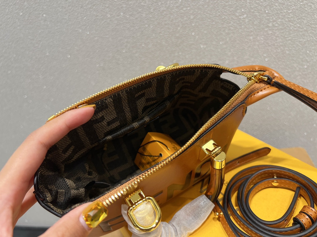 EN - New Lux Bags FEI 275