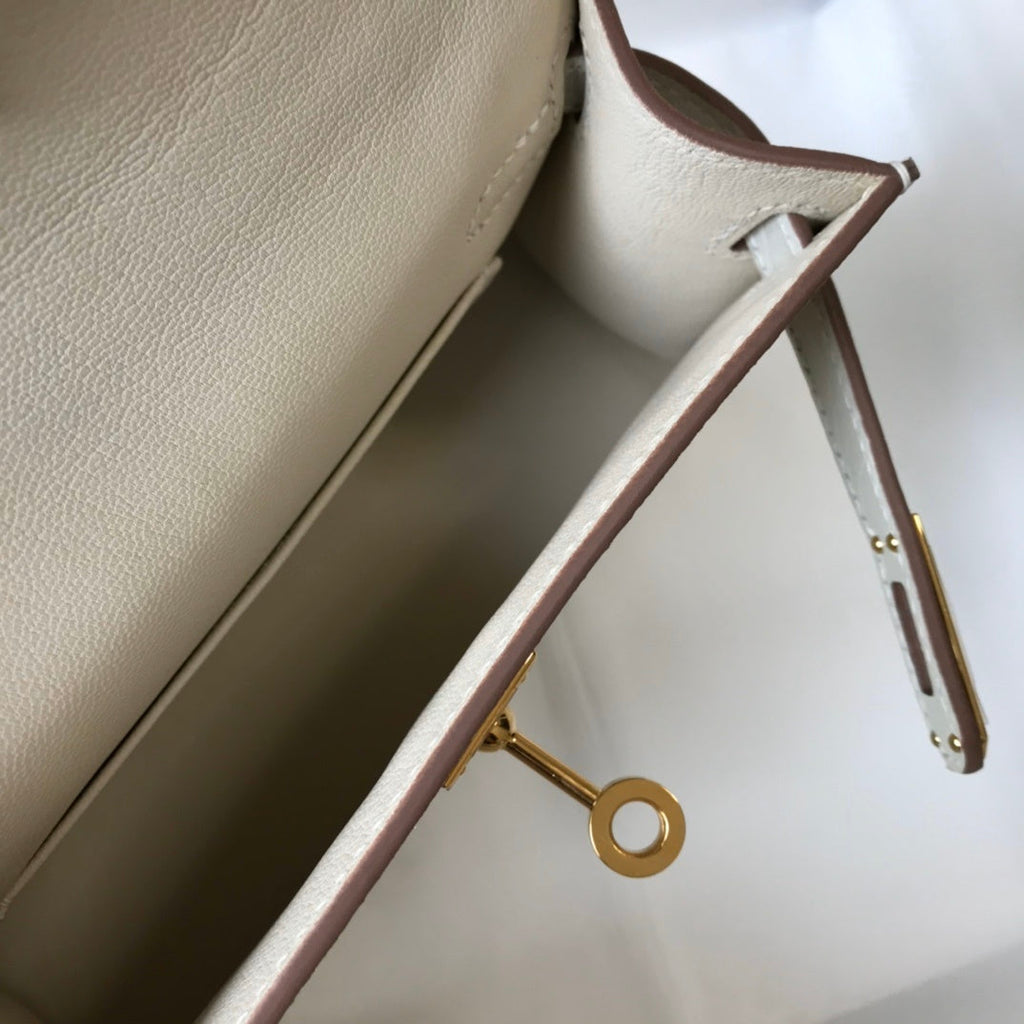 HM Kelly White For Women Gold Toned Hardware 7.8in/20cm