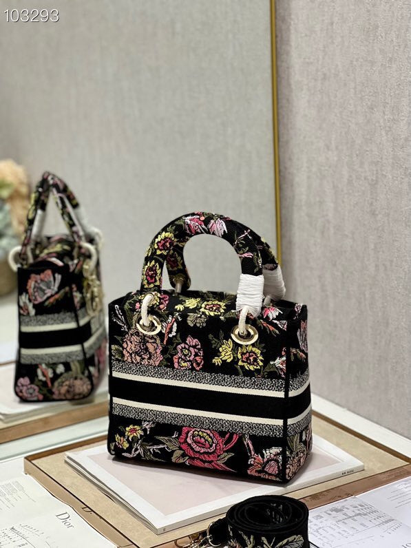 ELE - Dir Bags - 065