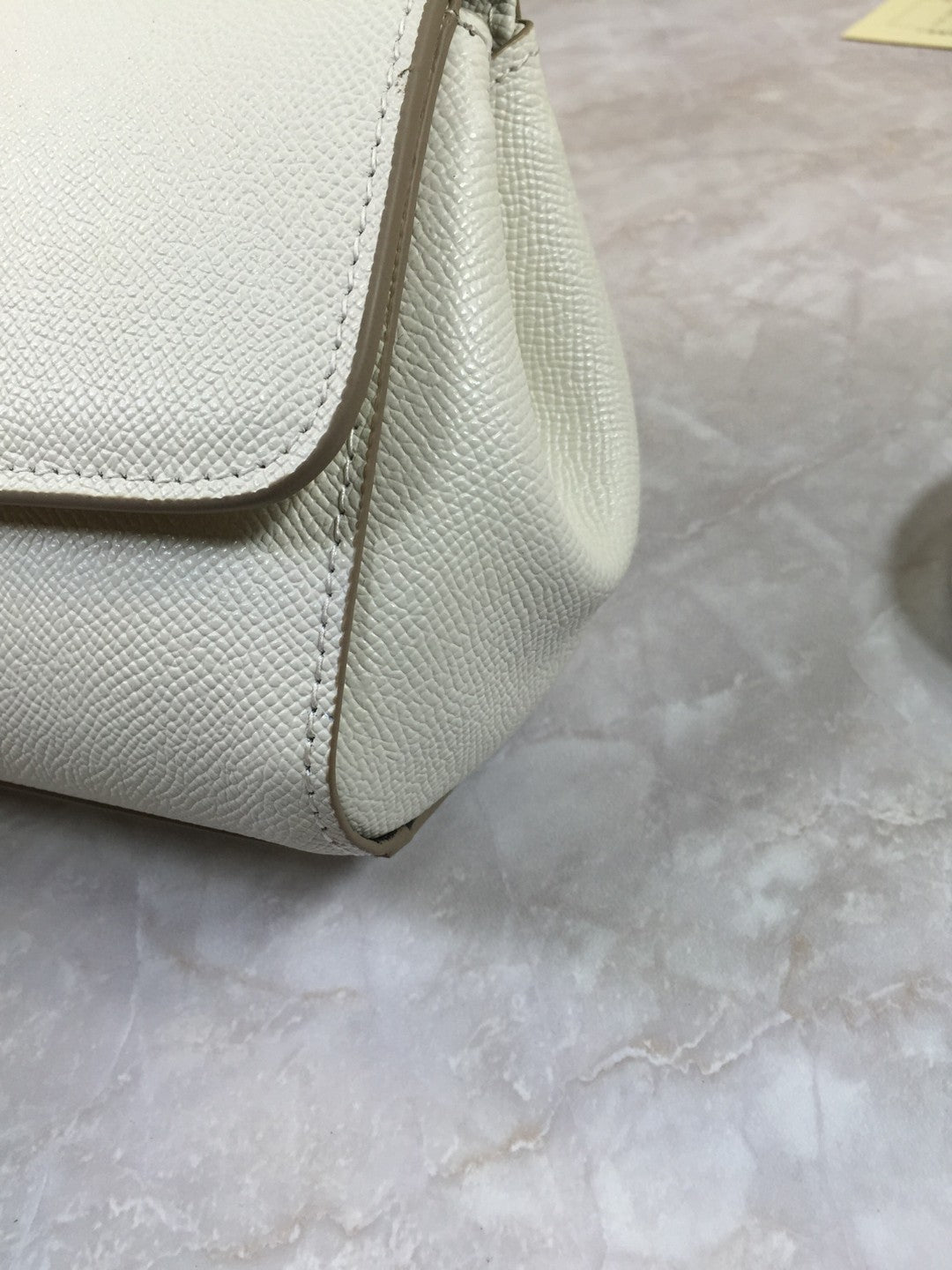 GLAMI MeGLAMIum Sicily Handbag In Dauphine White For Women 10.2in/26cm GLAMI GLAMI4347A100180001