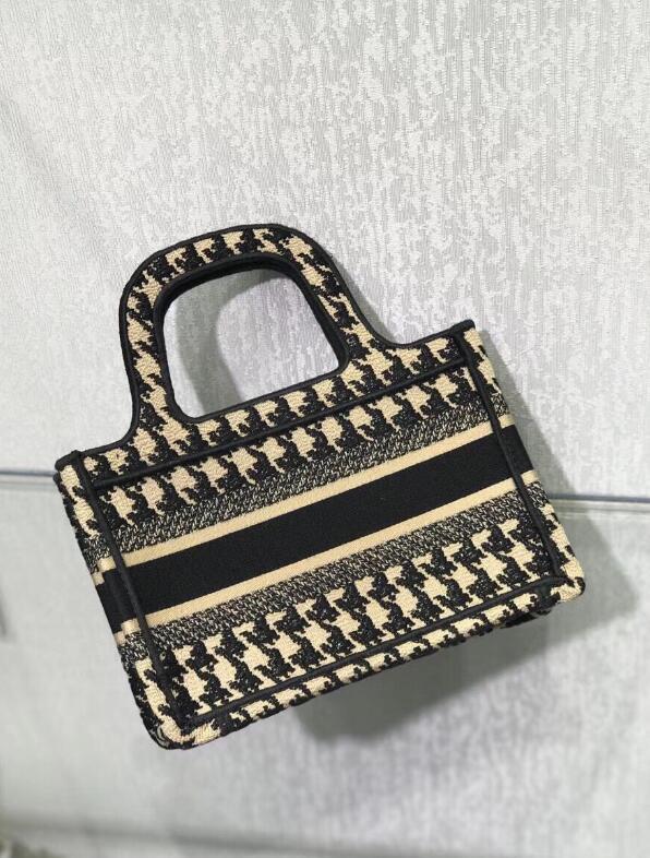 SAMCC - DOR Bags - 716