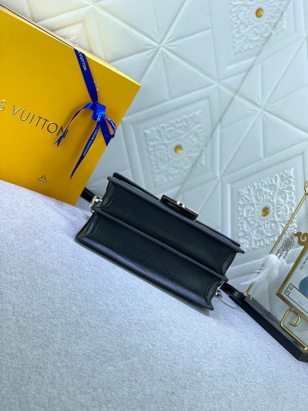EN - New Arrival Bags LUV 658