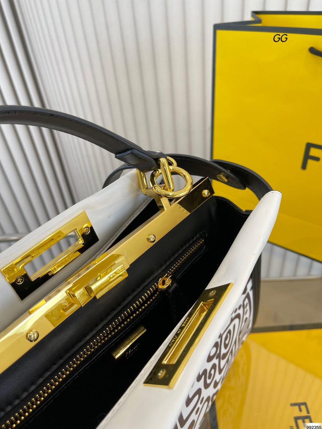 EN - Luxury Bags FEI 277