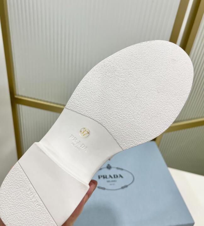 GlamyWomen Shoes - 130