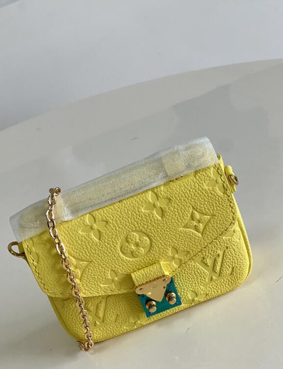 SAMC - LOV Bags - 1821