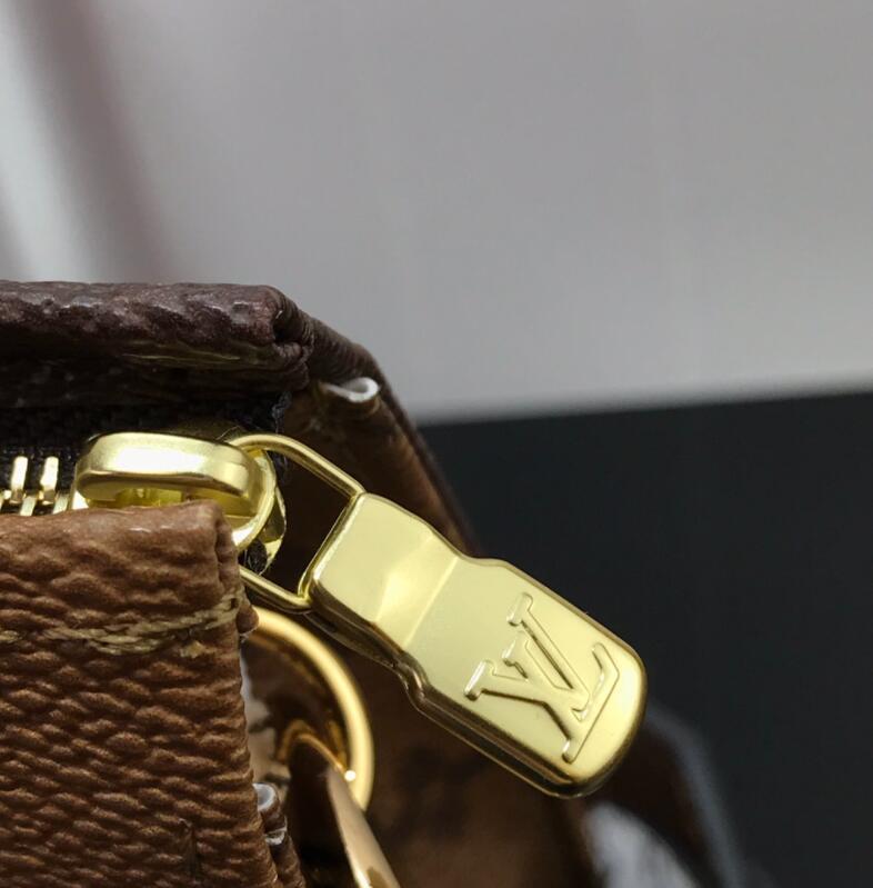 SAMC - LOV Bags - 2111