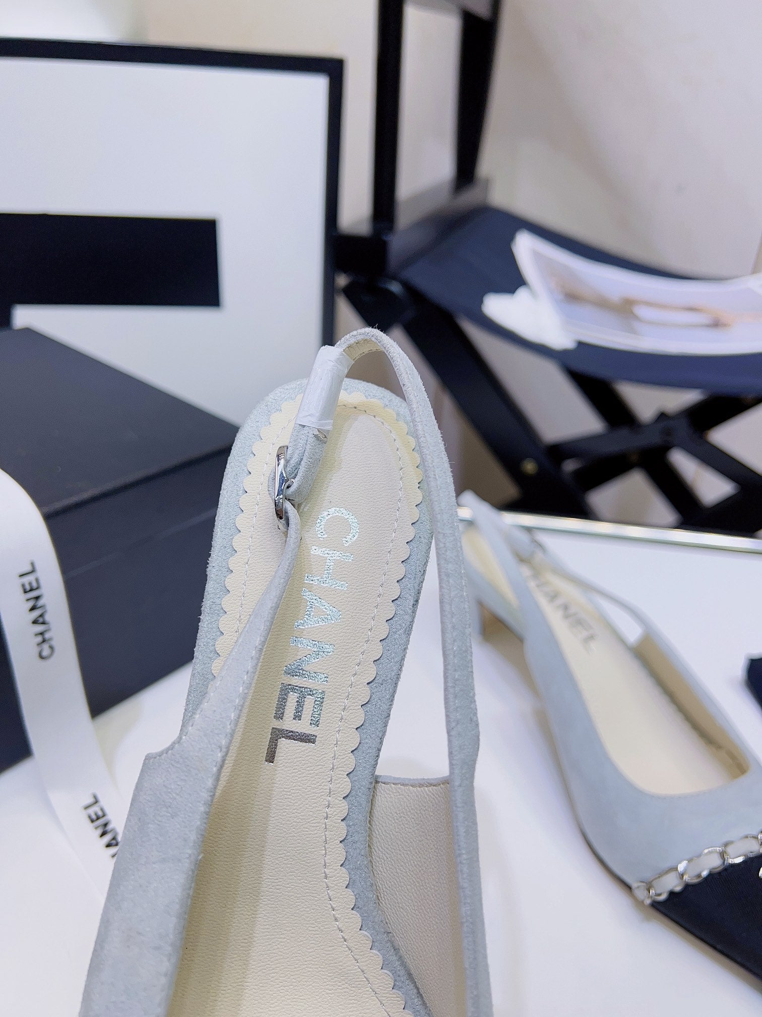 New CHL High Heel Shoes 021