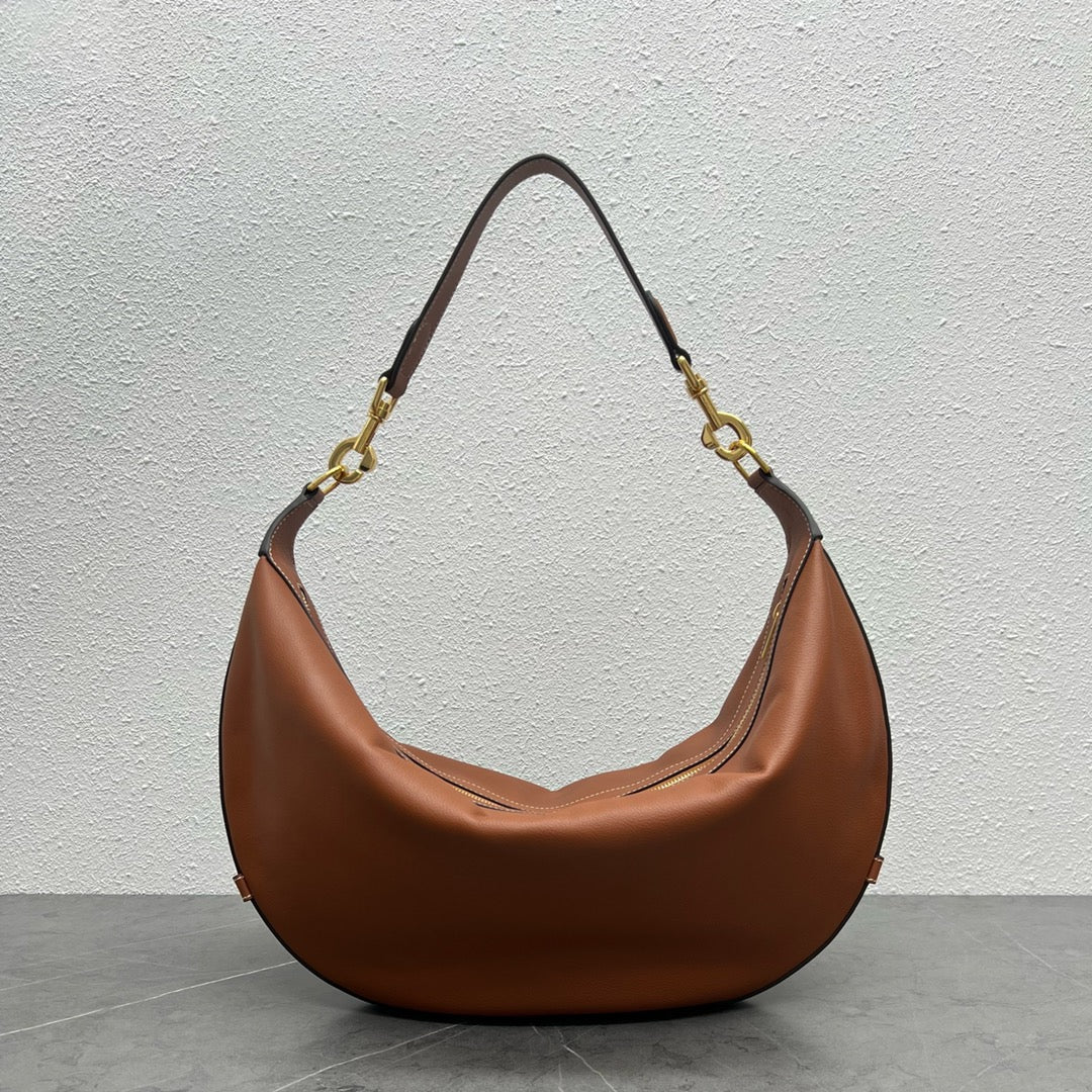 GLAMI MeGLAMIum Leandre Bag In Supple Brown For Women 14in/35cm 197263DV7.04LU