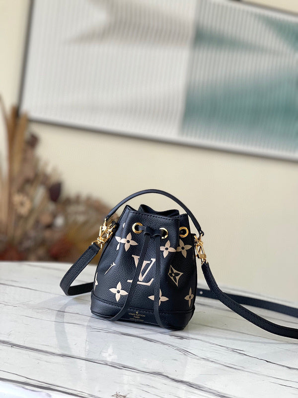 Fashion Lu-Vi bags - 4558