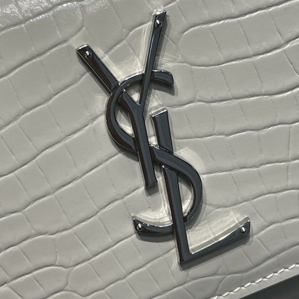 GLAMI Sunset MeGLAMIum Chain Bag For Women 8.6in/22cm White YSL 442906DND0N9207